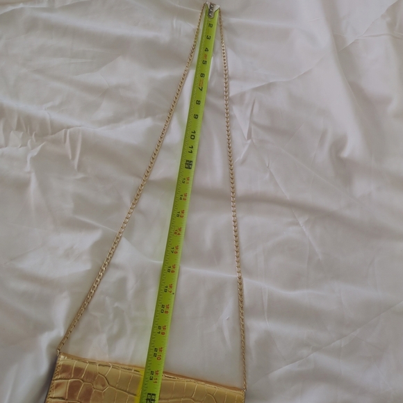 Kate Spade Gold Natasha Chain Card Case Crossbody - Picture 5 of 14